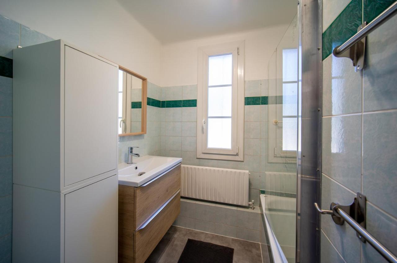 Appartement 3 Chambres Tout Equipe 6-8 Personnes Marseille Ngoại thất bức ảnh